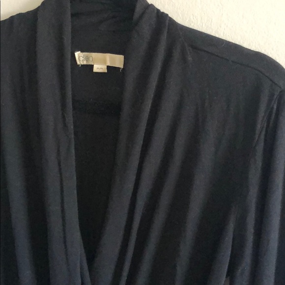 Knit long sleeve with faux wrap front - Picture 4 of 5